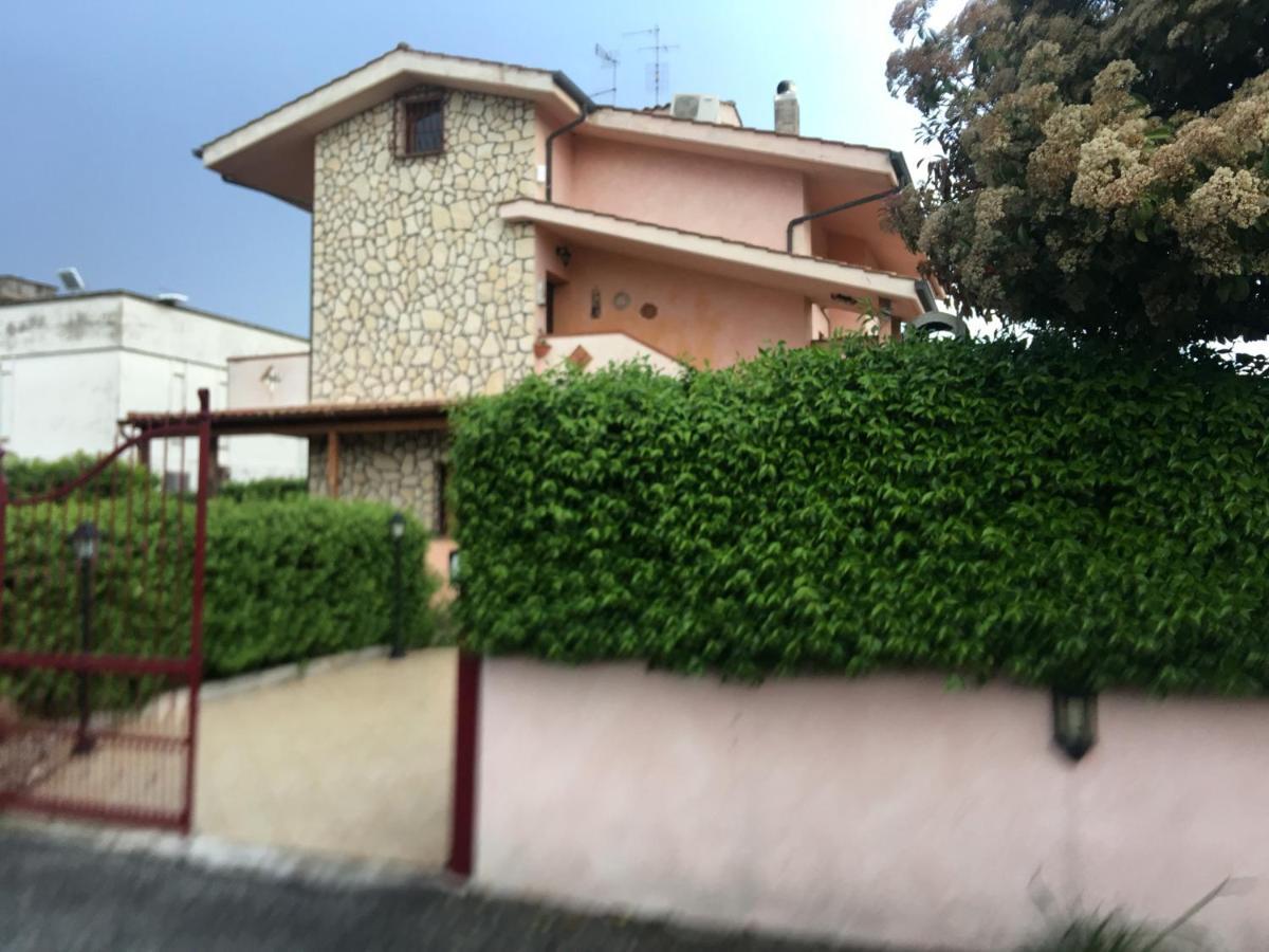 Enza-Home-In-Roma ภายนอก รูปภาพ