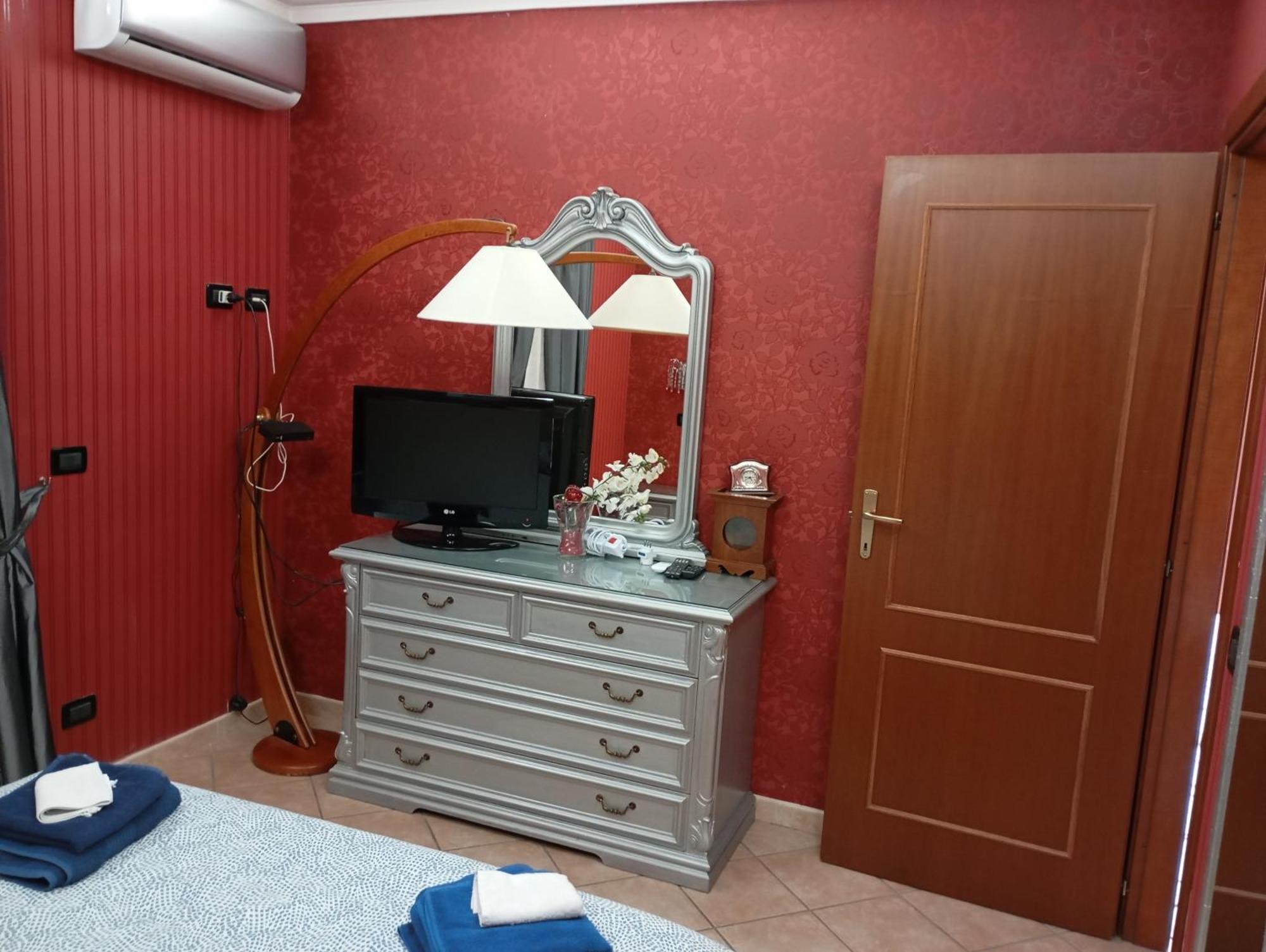 Enza-Home-In-Roma ภายนอก รูปภาพ