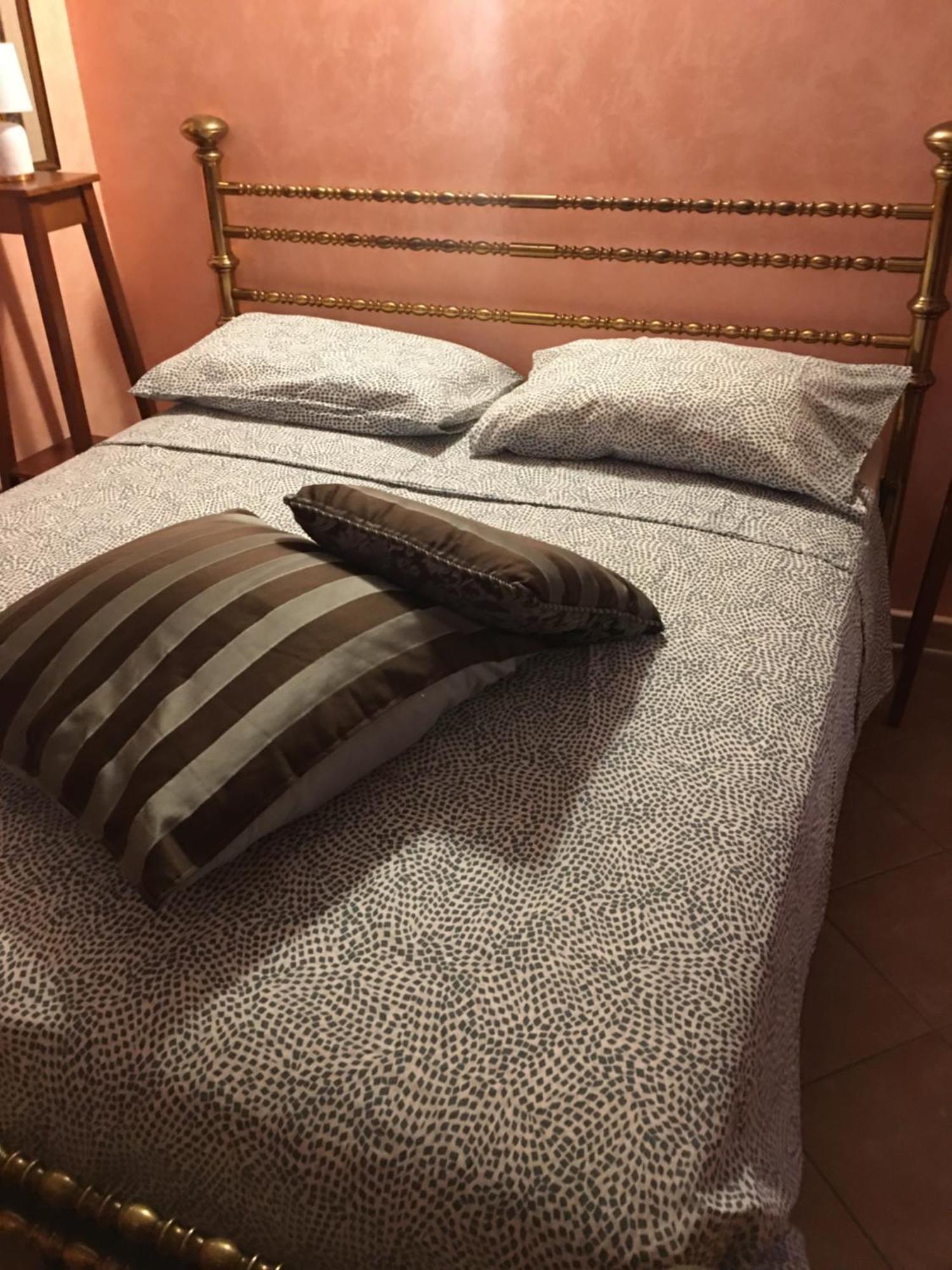 Enza-Home-In-Roma ภายนอก รูปภาพ