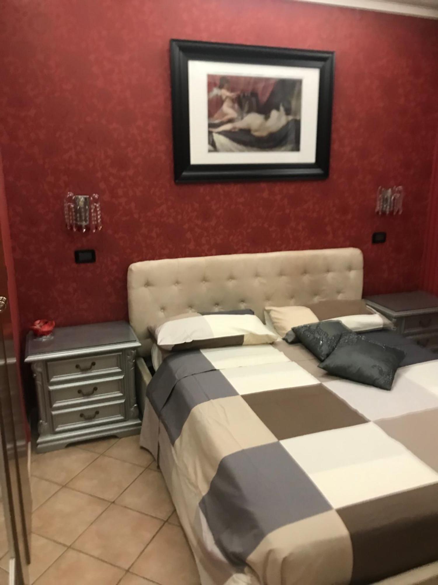 Enza-Home-In-Roma ภายนอก รูปภาพ