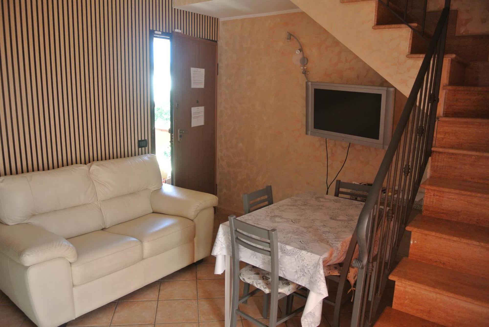 Enza-Home-In-Roma ภายนอก รูปภาพ